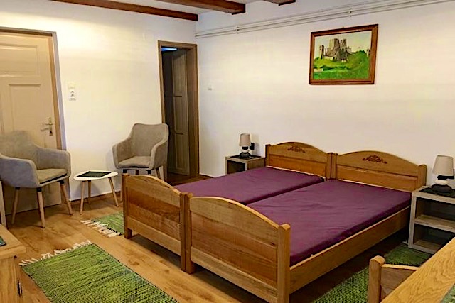 Devenyi-Nyaralohaz-8961-8961-3