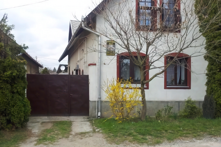 Eszter-Nyaralohaz-60694-60694-2